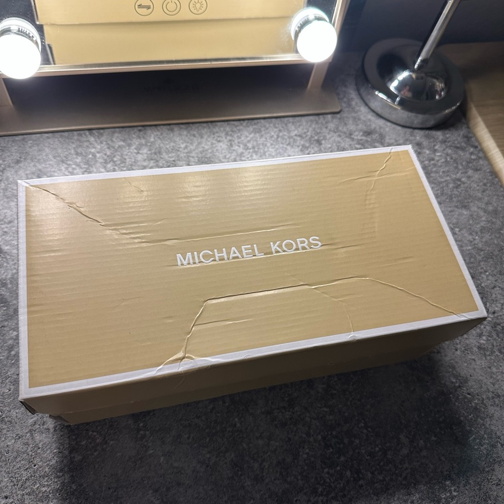 Michael Kors Beige Shoe Box